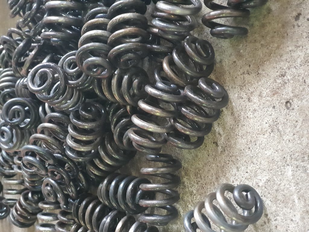 บริษัท แอท ซัคเซส สปริง จำกัด รับทําสปริง โรงงานผลิตสปริง โรงงานทำสปริง ผลิตสปริง ทำสปริงตามแบบ สั่งทำสปริง แผ่นสปริง สปริงขดลวด งานผลิตสปริง สปริงอุตสาหกรรม ออกแบบสปริง ขายสปริง สปริงเครื่องจักร สปริงดีด สปริงดัน สปริงดึง สปริงดึง Extension Spring สปริงดัน Compression Spring สปริงดีด torsion spring โรงงานผลิตสปริง สมุทรสาคร โรงงานทำสปริง สมุทรสาคร ผลิตสปริง สมุทรสาคร ทำสปริงตามแบบ สมุทรสาคร สั่งทำสปริง สมุทรสาคร แผ่นสปริง สมุทรสาคร สปริงขดลวด สมุทรสาคร งานผลิตสปริง สมุทรสาคร สปริงอุตสาหกรรม สมุทรสาคร ออกแบบสปริง สมุทรสาคร ขายสปริง สมุทรสาคร สปริงเครื่องจักร สมุทรสาคร รับทำใบสกรู สกรูลำเลียง สกรูคอนเวเยอร์ ใบเกลียว ม้วนท่อตามแบบ เครื่องโม่หิน สปริงโรงโม่ สปริงเครื่องเขย่า สปริงปทุมธานี สปริงนนทบุรี สปริงชลบุรี