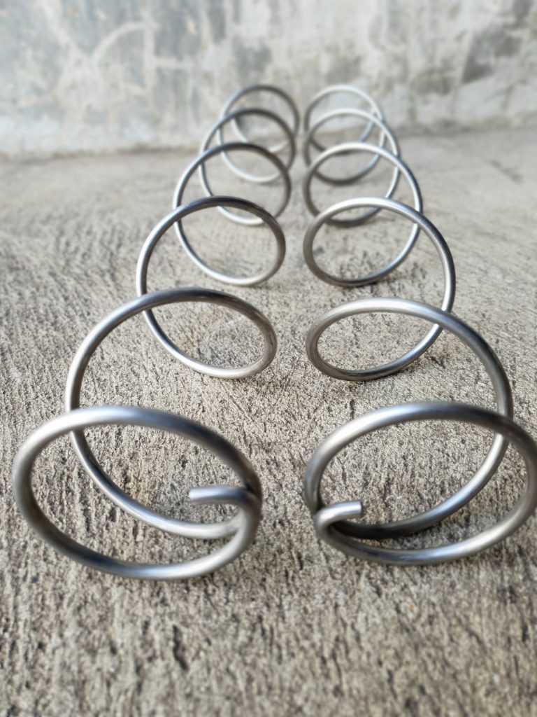 บริษัท แอท ซัคเซส สปริง จำกัด รับทําสปริง โรงงานผลิตสปริง โรงงานทำสปริง ผลิตสปริง ทำสปริงตามแบบ สั่งทำสปริง แผ่นสปริง สปริงขดลวด งานผลิตสปริง สปริงอุตสาหกรรม ออกแบบสปริง ขายสปริง สปริงเครื่องจักร สปริงดีด สปริงดัน สปริงดึง สปริงดึง Extension Spring สปริงดัน Compression Spring สปริงดีด torsion spring โรงงานผลิตสปริง สมุทรสาคร โรงงานทำสปริง สมุทรสาคร ผลิตสปริง สมุทรสาคร ทำสปริงตามแบบ สมุทรสาคร สั่งทำสปริง สมุทรสาคร แผ่นสปริง สมุทรสาคร สปริงขดลวด สมุทรสาคร งานผลิตสปริง สมุทรสาคร สปริงอุตสาหกรรม สมุทรสาคร ออกแบบสปริง สมุทรสาคร ขายสปริง สมุทรสาคร สปริงเครื่องจักร สมุทรสาคร รับทำใบสกรู สกรูลำเลียง สกรูคอนเวเยอร์ ใบเกลียว ม้วนท่อตามแบบ เครื่องโม่หิน สปริงโรงโม่ สปริงเครื่องเขย่า สปริงปทุมธานี สปริงนนทบุรี สปริงชลบุรี